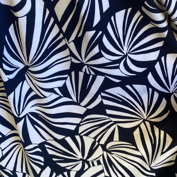 London Times Dress - Picture 6 of 8